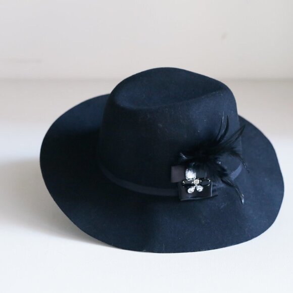 August Hat Company Black Wool Hat w Rhinestone - Picture 2 of 8